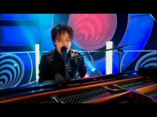 Jamie Cullum - Photograph (Live on TOTP)