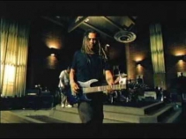 Korn - Alone I Break