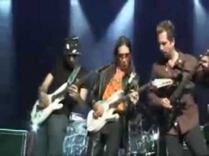 Steve Vai, John Petrucci and Joe Satriani Duel Guitars (live).