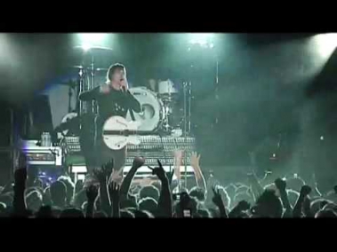 Angels & Airwaves - Distraction (Live In San Diego 2006)