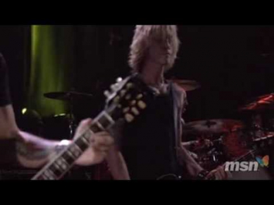 Velvet Revolver - Get Out The Door (05.15.07)