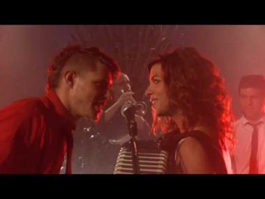 Molotov Jukebox - Give It A Go (Live on Sky Atlantic Thronecast)