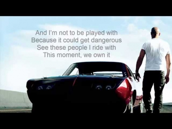 2 Chainz We Own It ft. Wiz Khalifa [Lyrics On Screen]