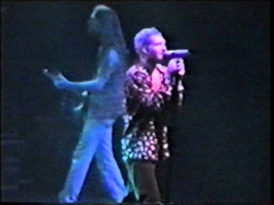 Alice In Chains - Rotten Apple - London, England - 10-5-93 - Part 16/16 (Improved Audio)