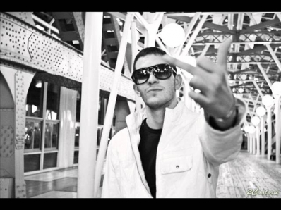 Loc Dog - Зависал (ft Ямыч (Восточный Округ), Tony VA) (2012)