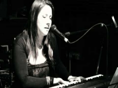 Lisa Cuthbert - Fragile Dreams (Anathema cover)