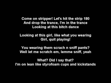 Eminem - A Kiss ft. Royce Da 5'9 (w/ LYRICS) HD