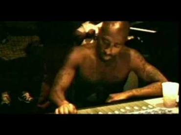 2pac feat. Ashanti, T.I. & Snoop Dogg - Pac's Life (remix)