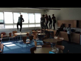 Переебался под Gangnam Style