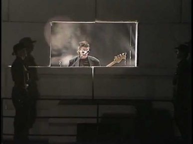 Roger Waters - 14 Goodbye Cruel World (The Wall Live in Berlin) 1990